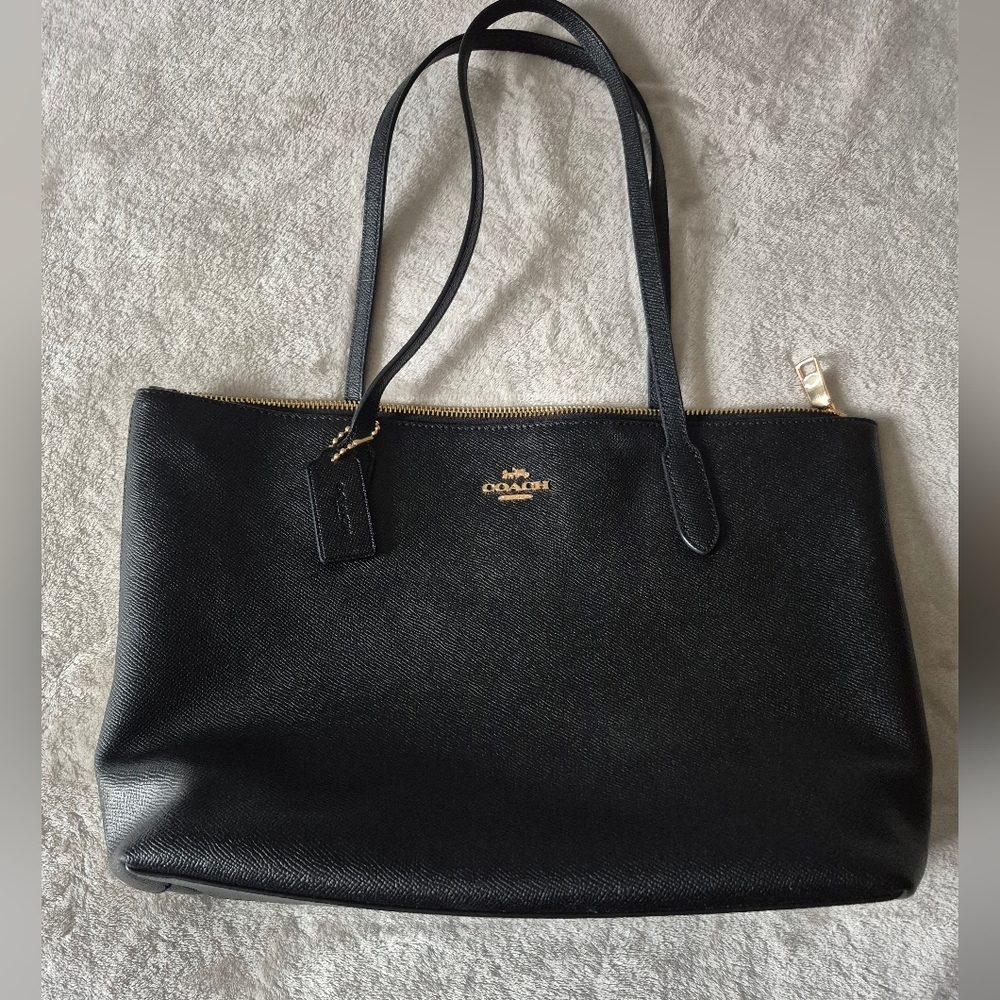 Coach Black Leather Tote Bag with Gold Hardware